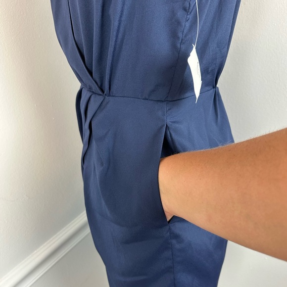 PLASTIC ISLAND Navy Lightweight Dress NWT | Size Small (2/4) - Picture 7 of 12